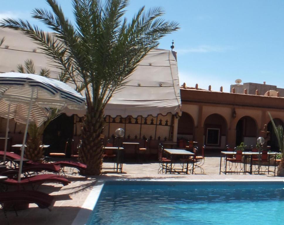 Hotel Tomboctou Tinghir Екстер'єр фото